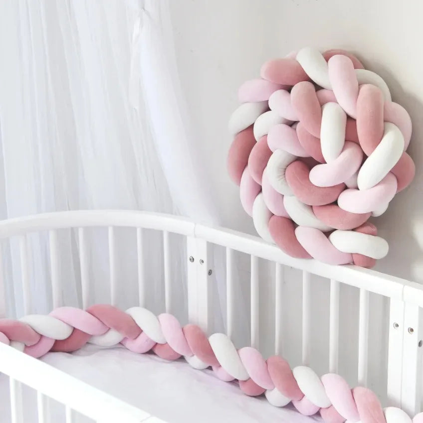 Contour de lit en coton – Mélodie et Câlins (maternité)